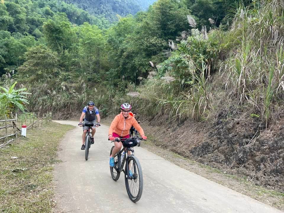 Vietnam Northwest Cycling Adventure Tour 12 Days